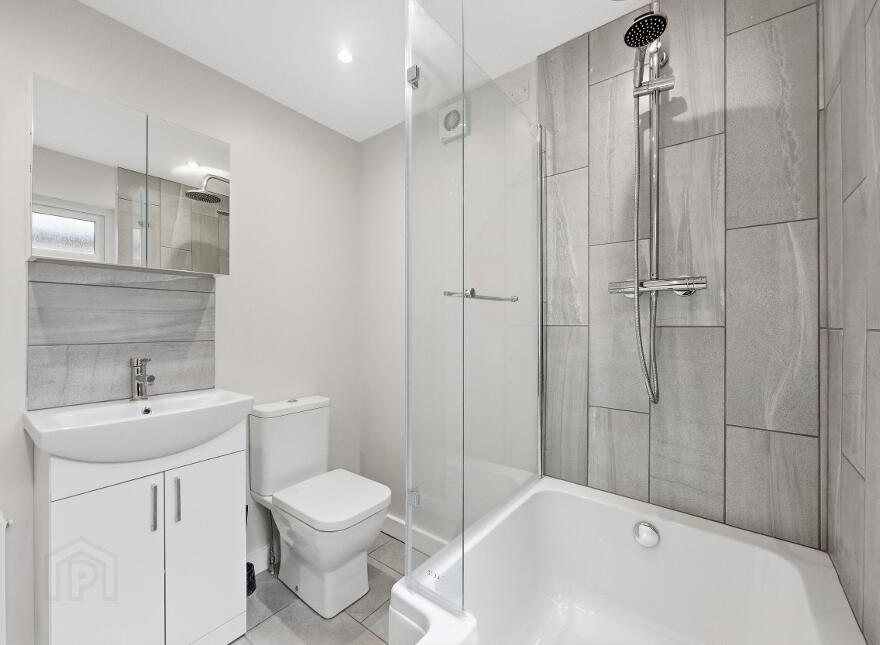 19 Parkgate Gardens, Belfast, BT4 1ES