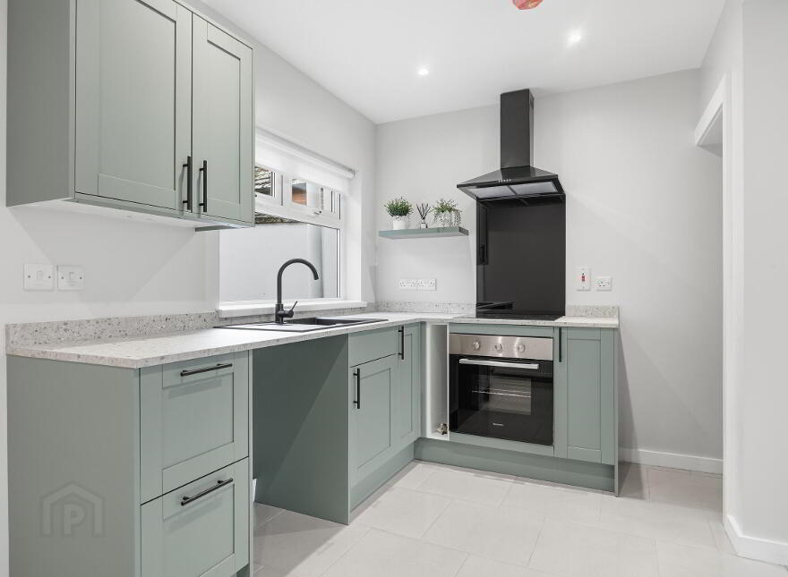 19 Parkgate Gardens, Belfast, BT4 1ES