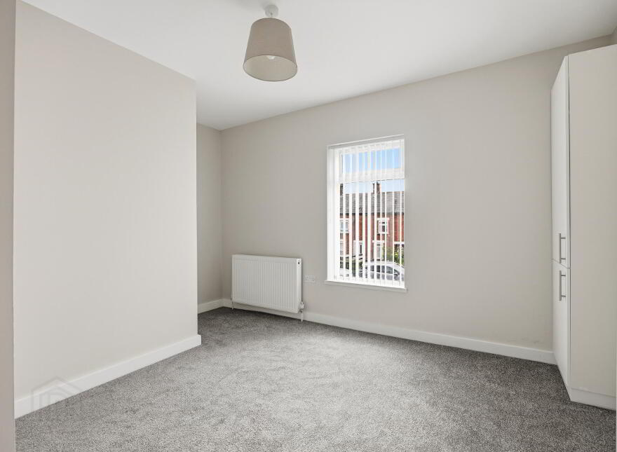 19 Parkgate Gardens, Belfast, BT4 1ES