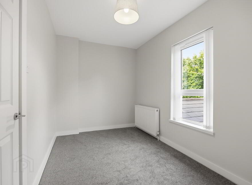 19 Parkgate Gardens, Belfast, BT4 1ES
