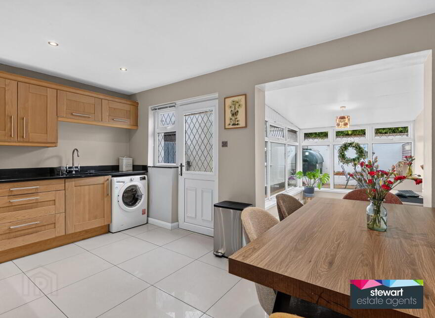 24 Cambrai Park, Waringstown, BT66 7PS