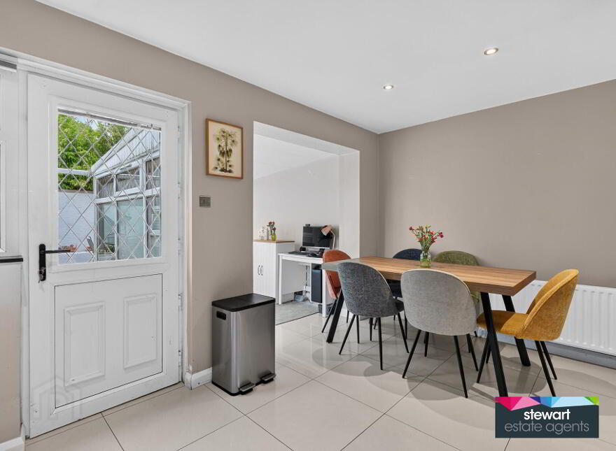 24 Cambrai Park, Waringstown, BT66 7PS