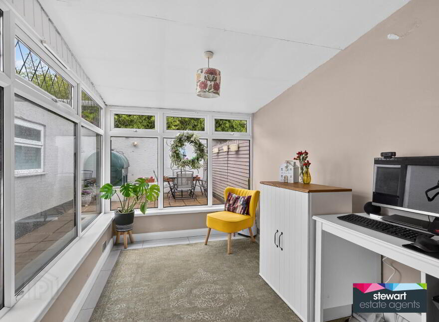 24 Cambrai Park, Waringstown, BT66 7PS
