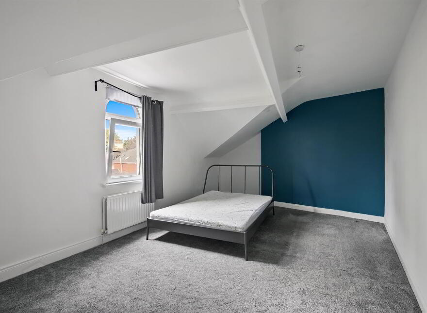 2 Martinez Avenue, Belfast, BT5 5LX