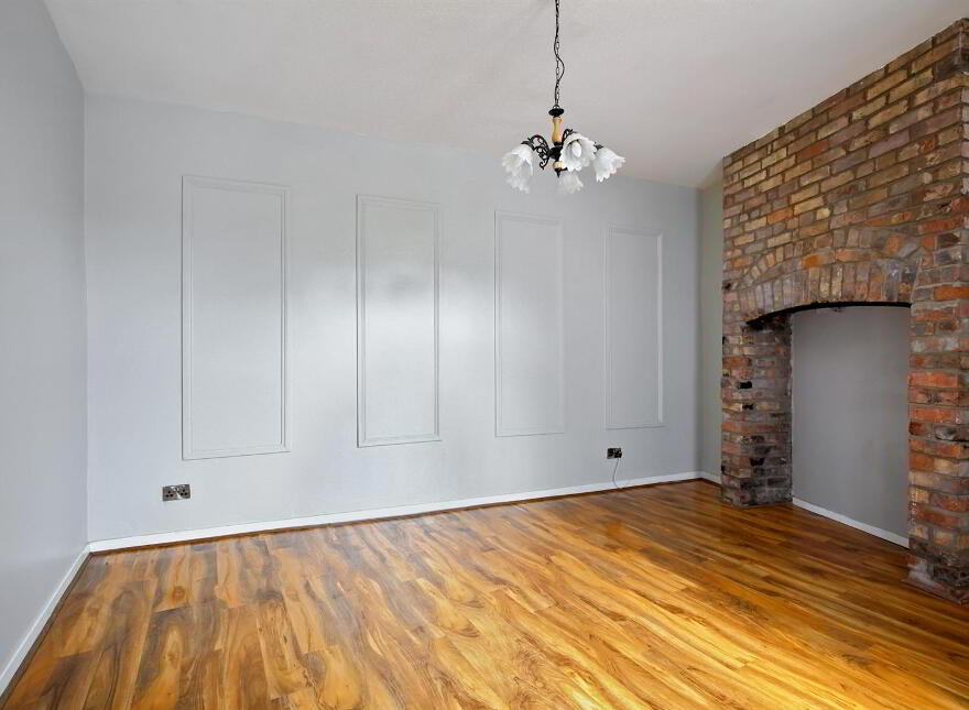 2 Martinez Avenue, Belfast, BT5 5LX