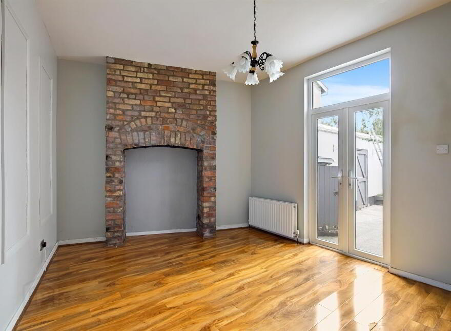 2 Martinez Avenue, Belfast, BT5 5LX