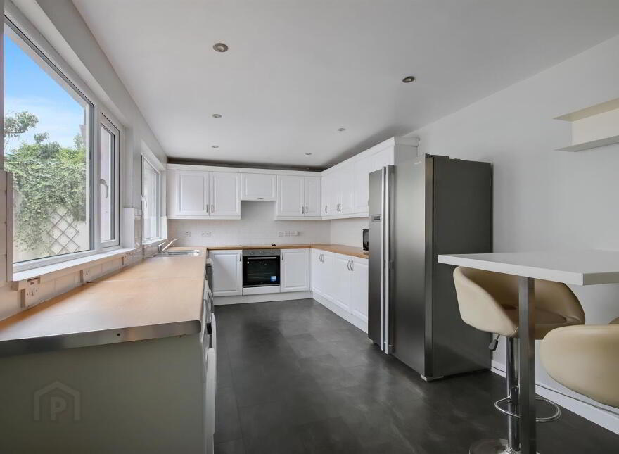 2 Martinez Avenue, Belfast, BT5 5LX