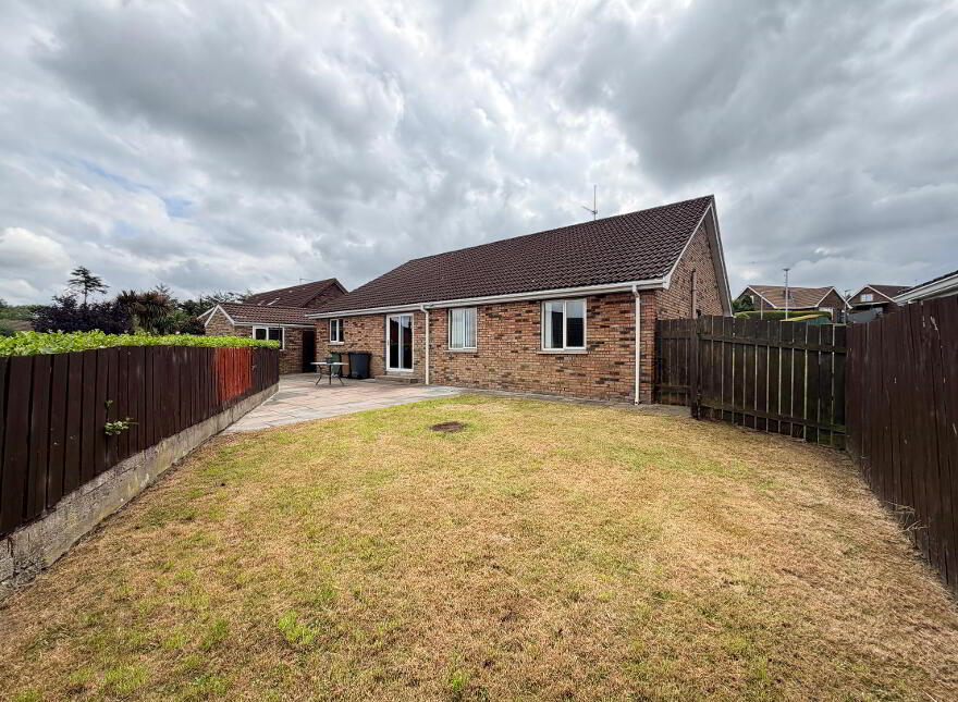 6 Rathview, Banbridge, BT32 4PY