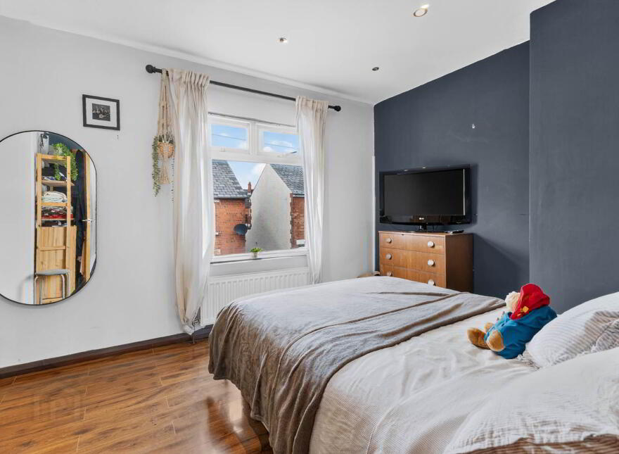 102 Imperial Street, Ravenhill, Belfast, BT6 8JP