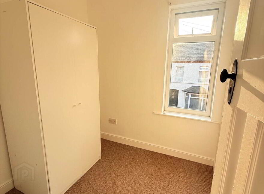 25 Shaw Street, Belfast, BT4 1PT