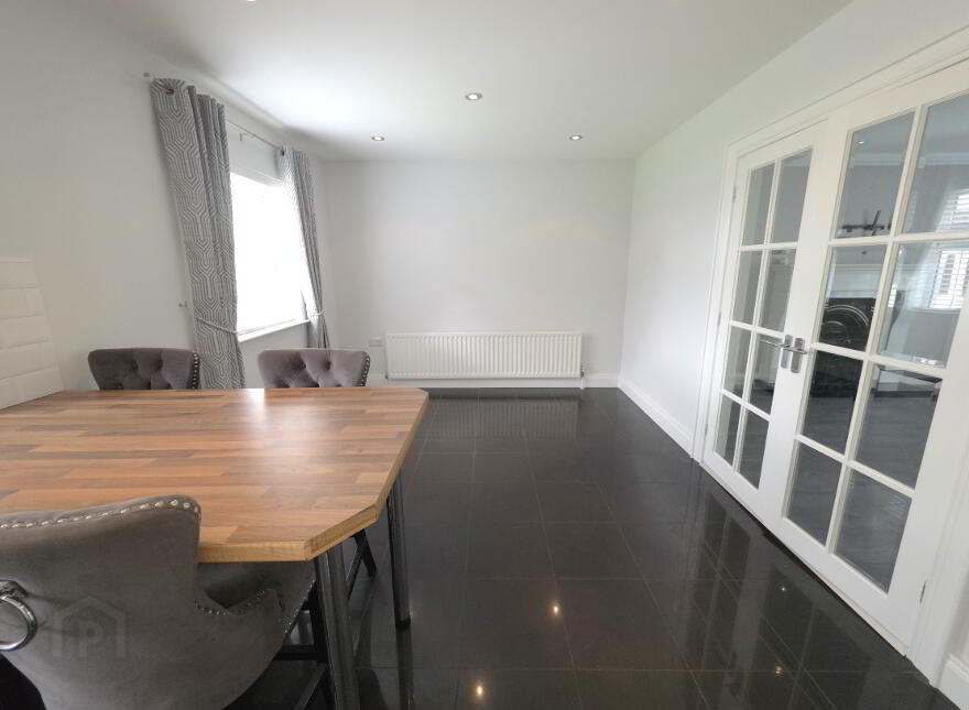 15 Altiskane, Strabane, BT82 8RW