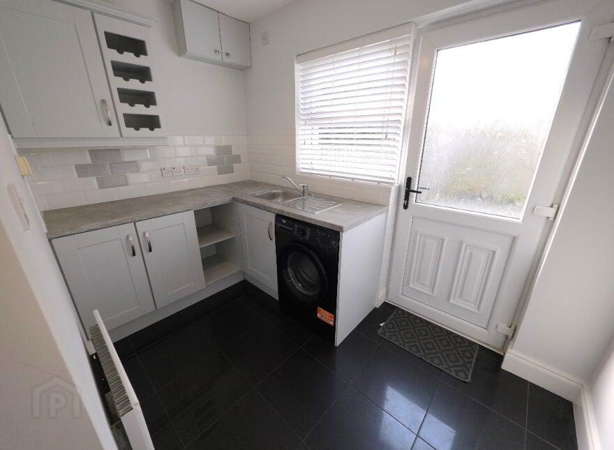 15 Altiskane, Strabane, BT82 8RW