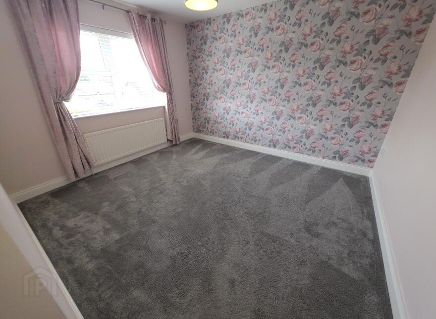 15 Altiskane, Strabane, BT82 8RW