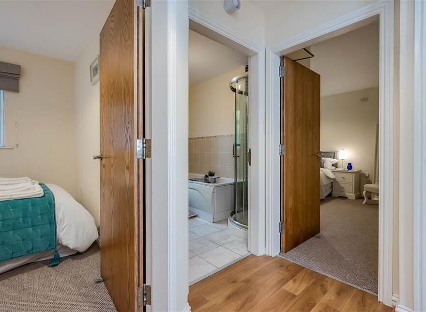Apartment 2 Glendale Court 182 Saintfield Road, Belfast, BT8 6HN