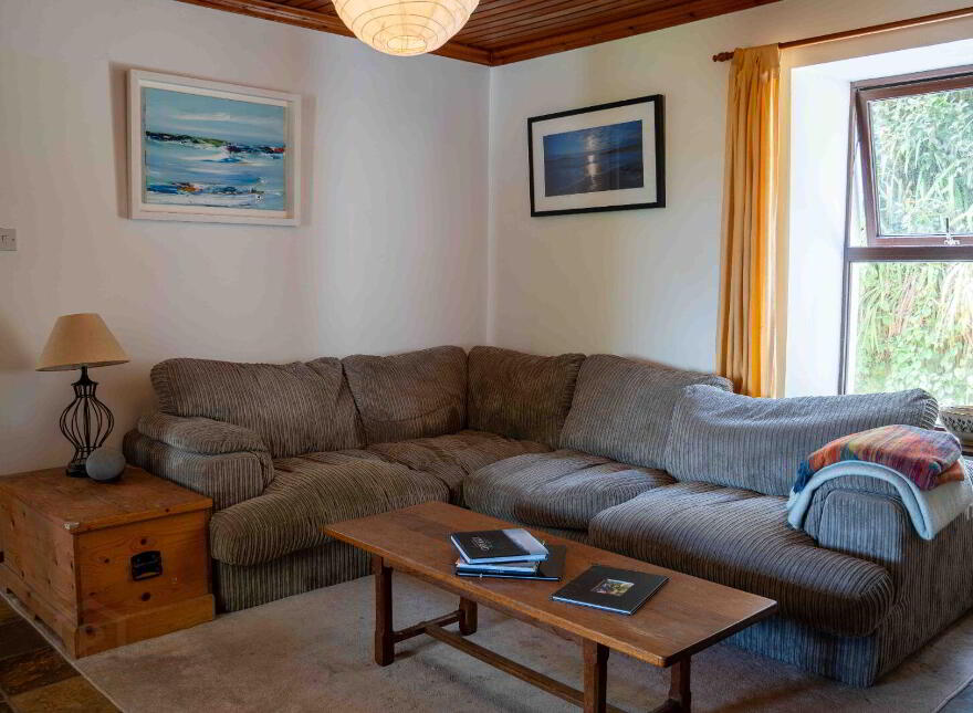 The Top House, Farranacoush Sherkin Island, Baltimore, P81E209