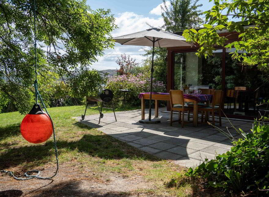 The Top House, Farranacoush Sherkin Island, Baltimore, P81E209