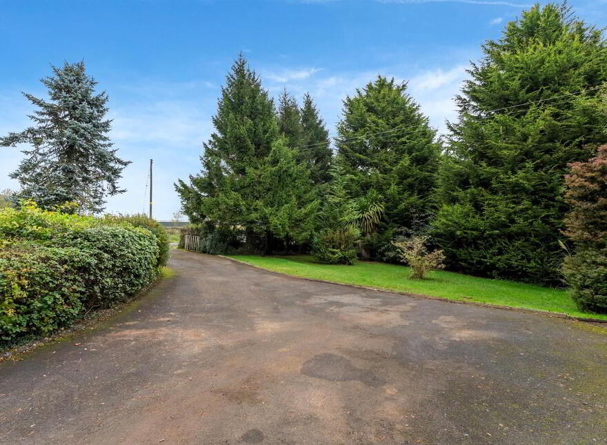 17 Ballyhill Road, Nutts Corner, Crumlin, BT29 4TN