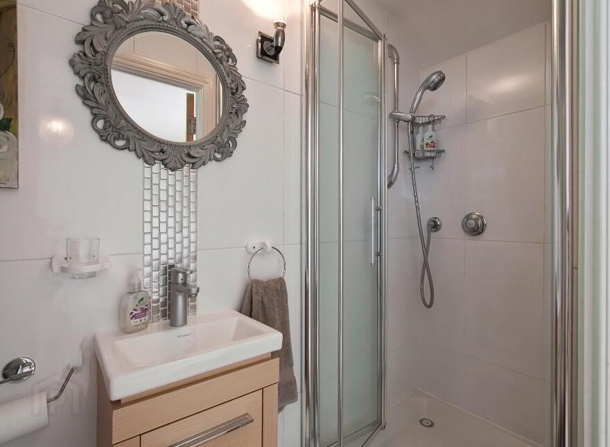 4 Clifton Gate, Bangor, BT20 5DZ