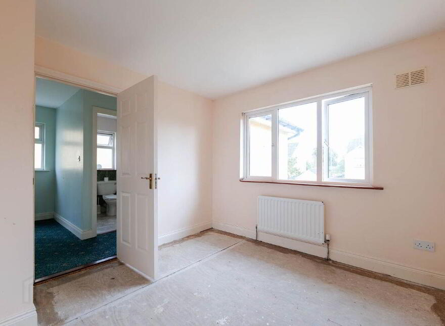 31 Earls Court, Athy, R14N156