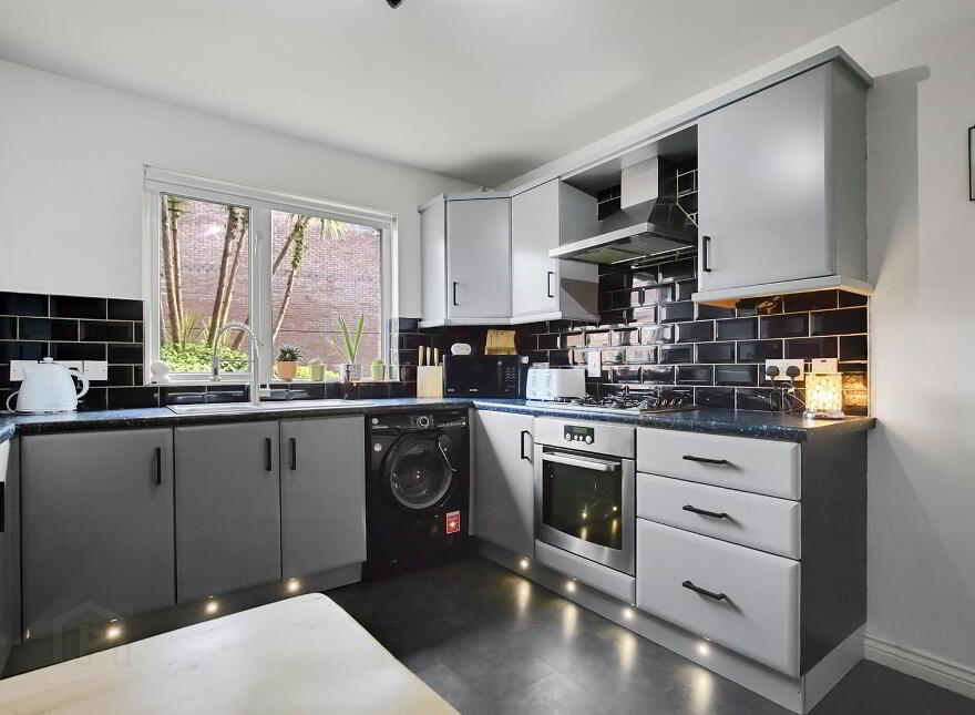 47 Killaloe, Woodburn Road, Carrickfergus, BT38 8FL