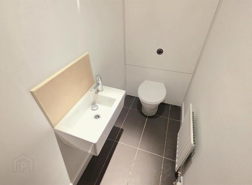 Apt 2 Fishermans Mews, 30 Larne Road, Carrickfergus, BT38 7DX