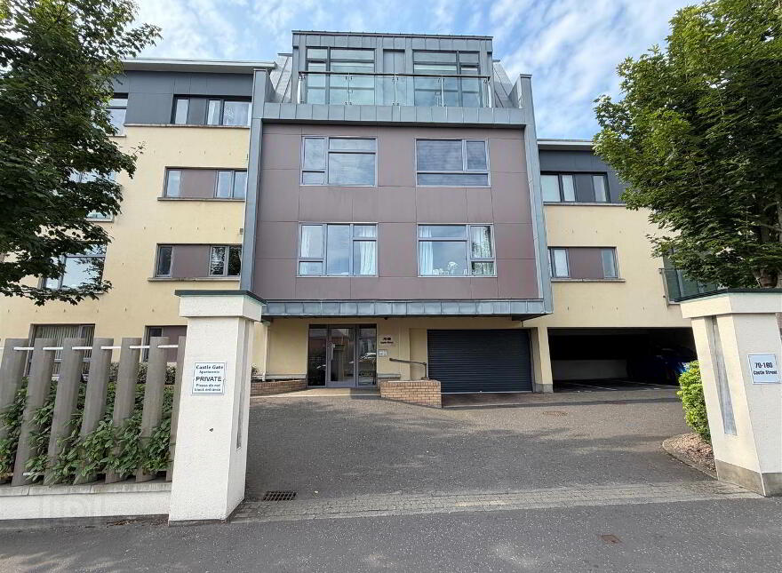 94 Castle Street, Castle Gate, Bangor, BT20 4SY