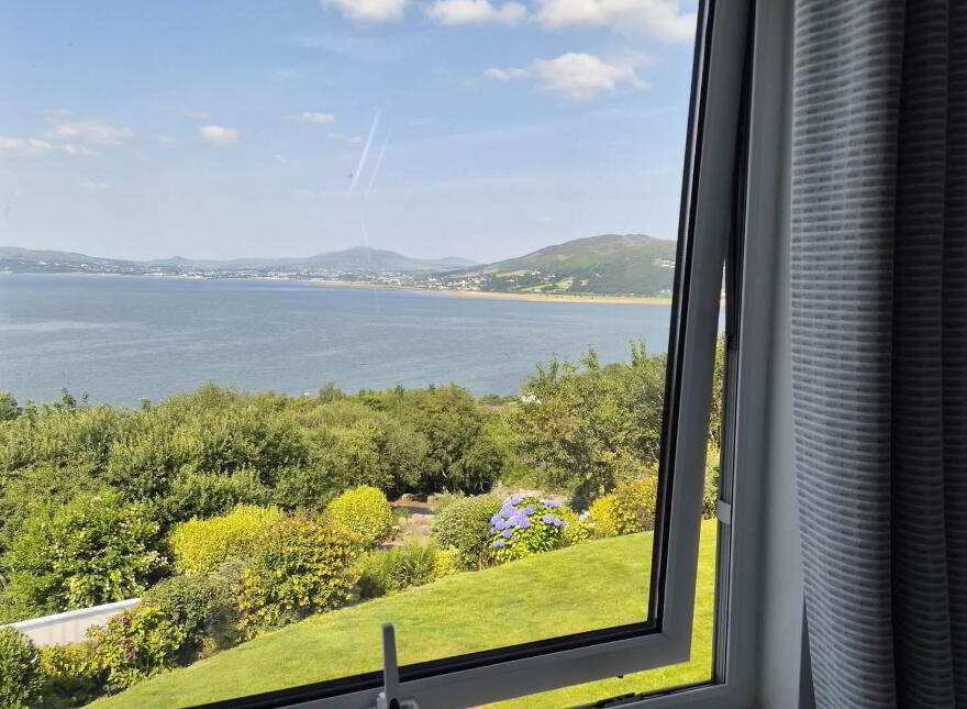 Grange, Inch Island, F93KW97
