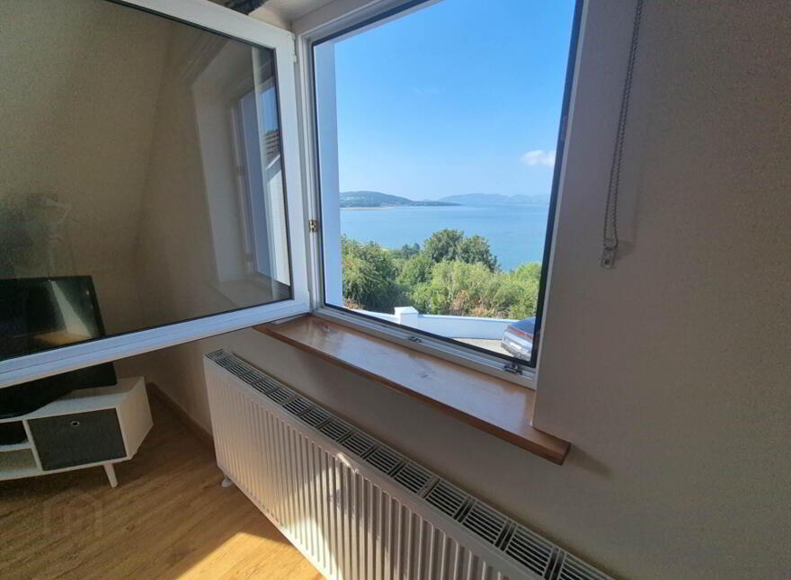 Grange, Inch Island, F93KW97