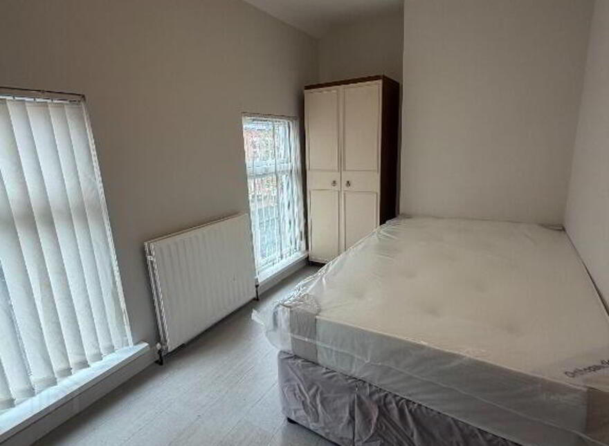 49 Carmel Street, Belfast, BT7 1QE