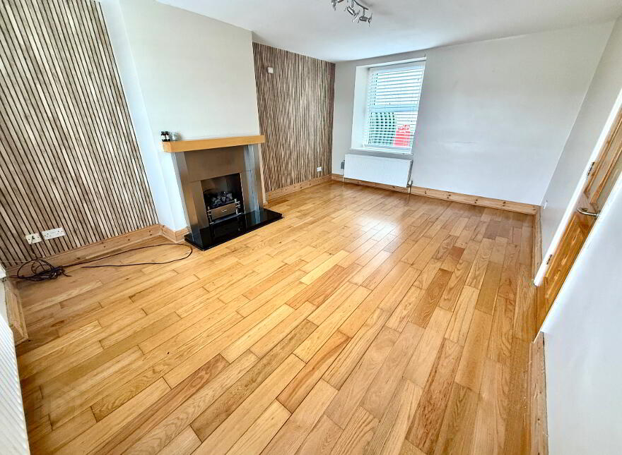 53 Groarty Road, Derry, BT48 0JY