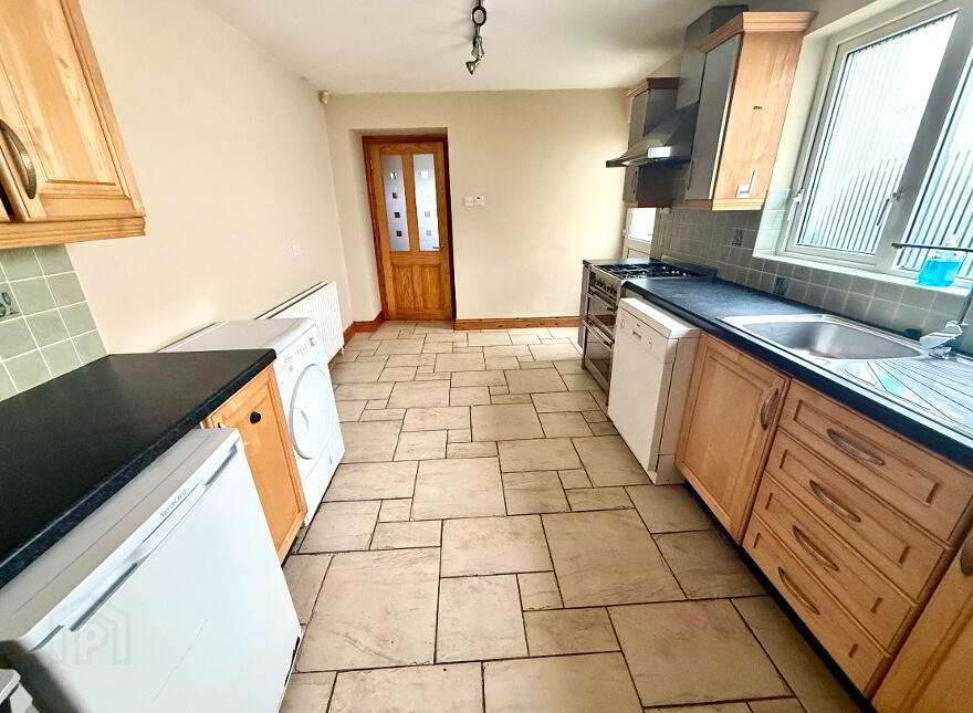 53 Groarty Road, Derry, BT48 0JY