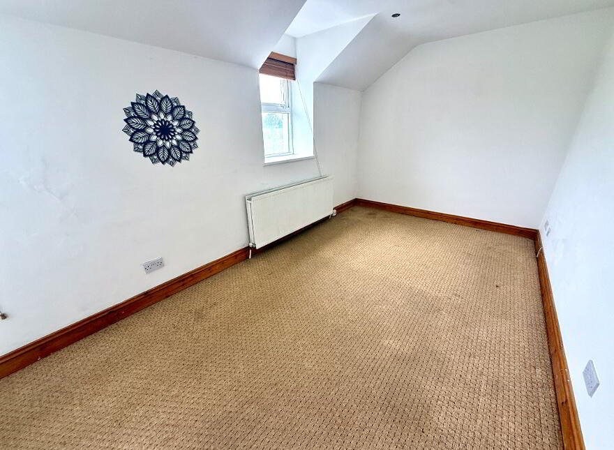 53 Groarty Road, Derry, BT48 0JY