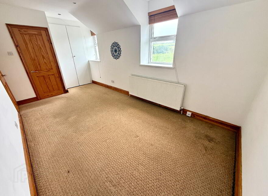 53 Groarty Road, Derry, BT48 0JY