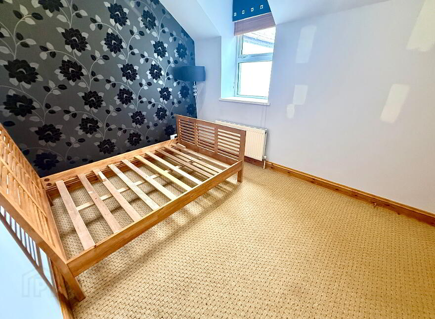 53 Groarty Road, Derry, BT48 0JY