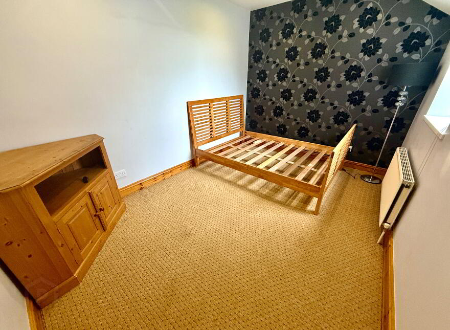 53 Groarty Road, Derry, BT48 0JY