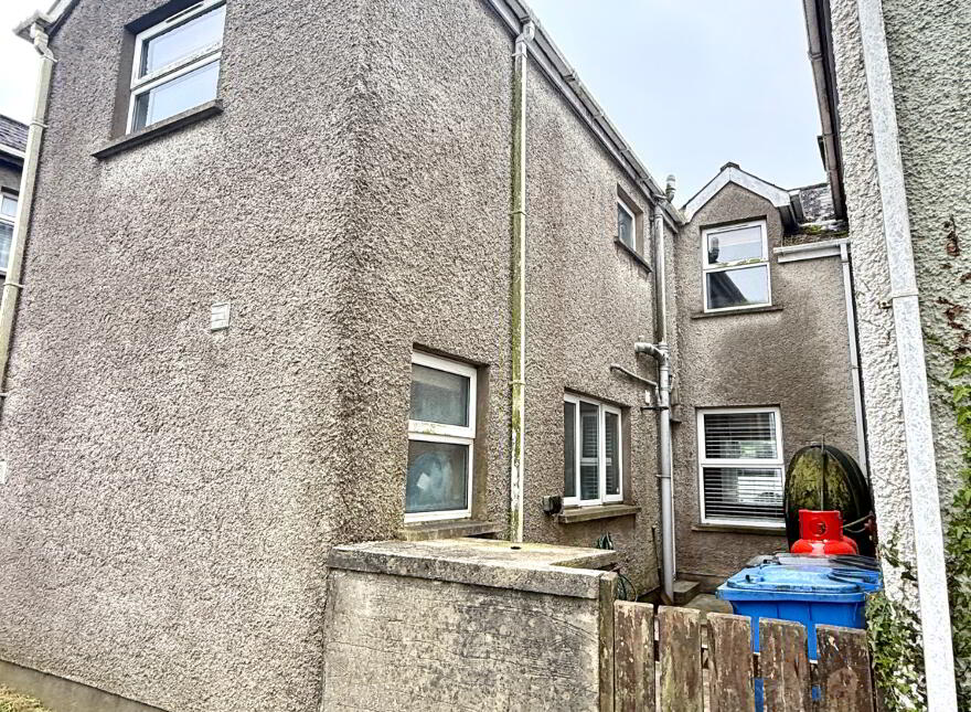 53 Groarty Road, Derry, BT48 0JY