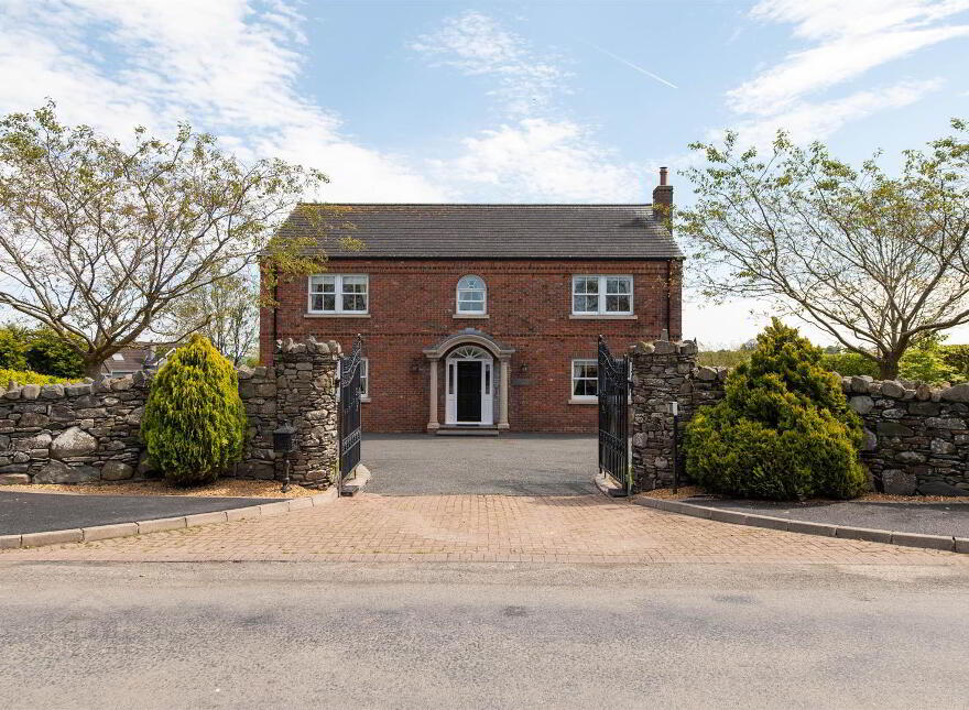 4 Barnamaghery Road, Darragh Cross, Saintfield, BT30 9NA