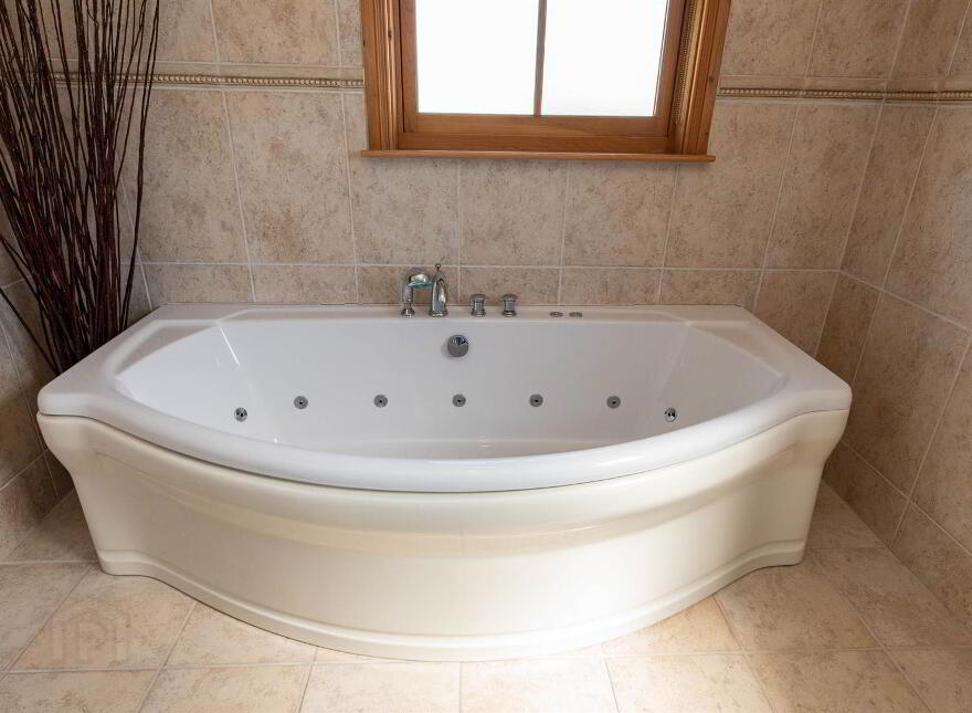 4 Barnamaghery Road, Darragh Cross, Saintfield, BT30 9NA