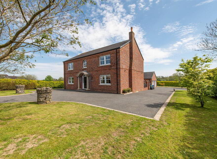 4 Barnamaghery Road, Darragh Cross, Saintfield, BT30 9NA