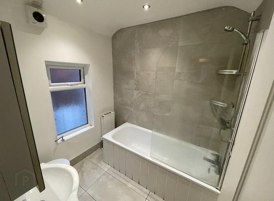 41 Edinburgh St, Belfast, BT9 7DS