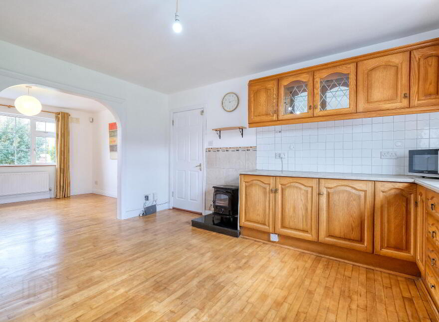 6 Laurel Avenue, Ballinalee Road, N39W8C0