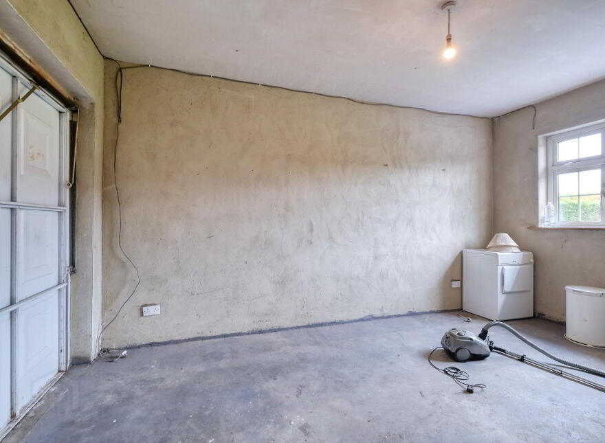 6 Laurel Avenue, Ballinalee Road, N39W8C0
