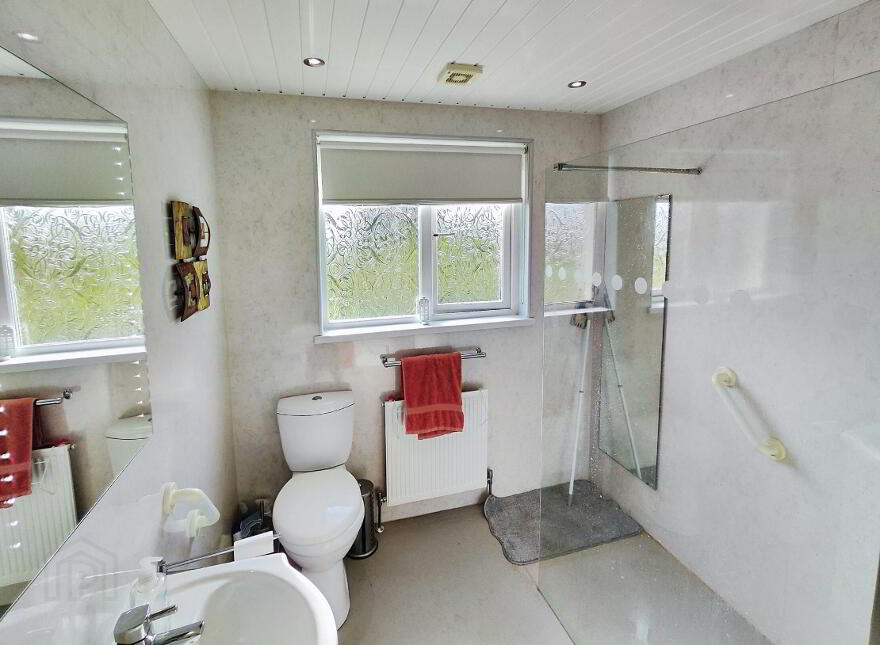 10 Woodland Park, Coleraine, BT52 1JG