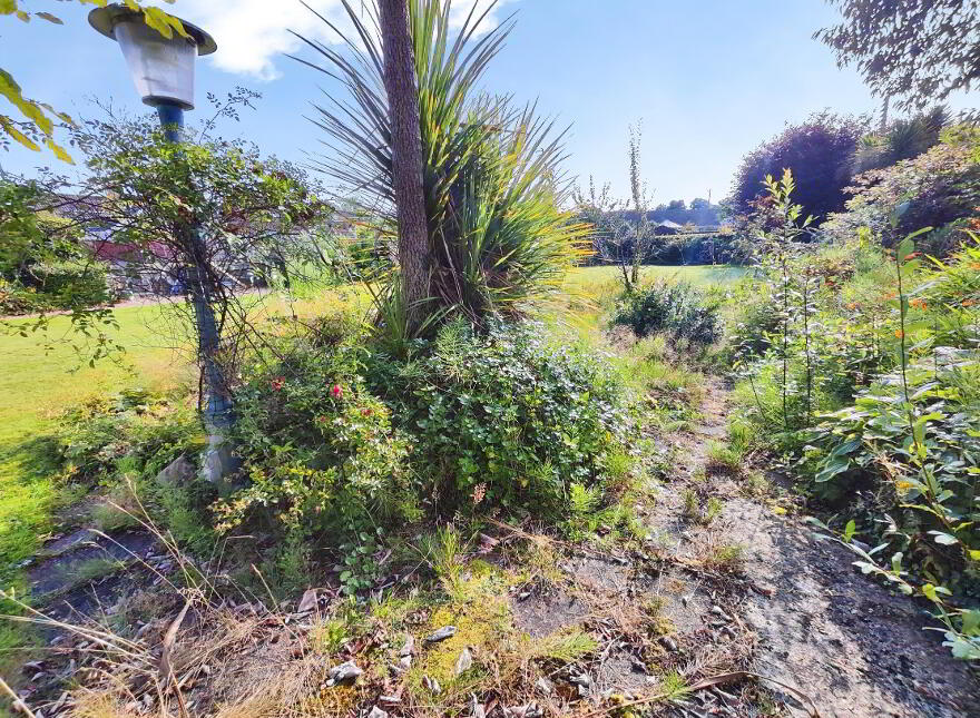 10 Woodland Park, Coleraine, BT52 1JG
