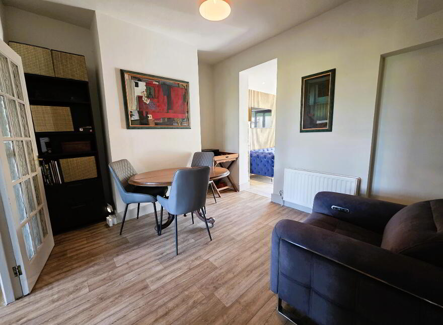 22 Saintfield Road, Lisburn, BT27 5BD