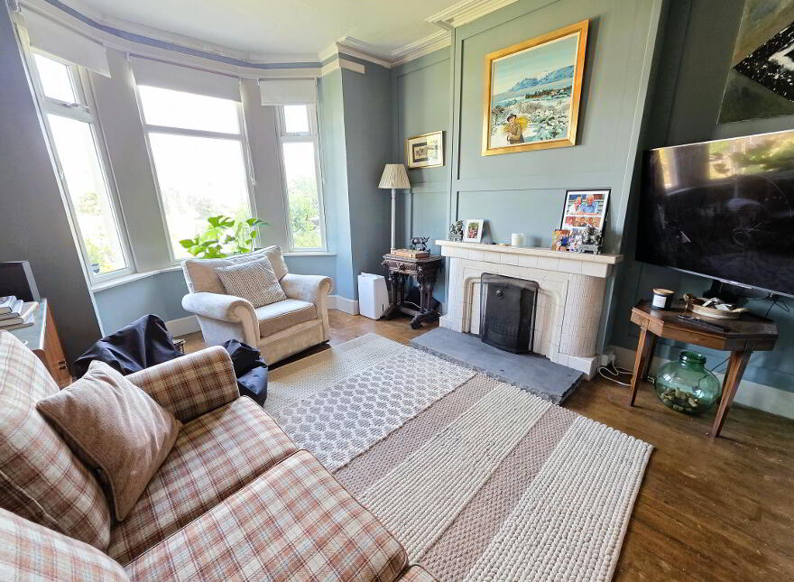 22 Saintfield Road, Lisburn, BT27 5BD