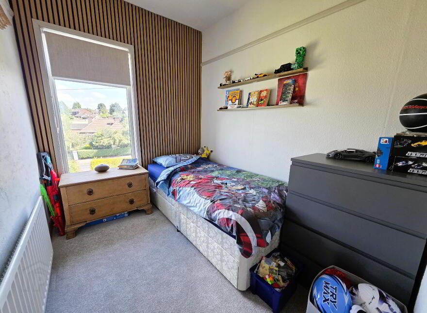 22 Saintfield Road, Lisburn, BT27 5BD