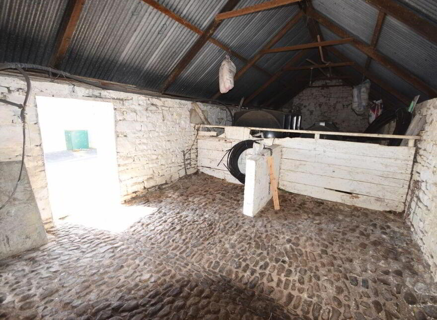 46.3 Residential Holding At Kilgarvan, Ballylongford, V31E542