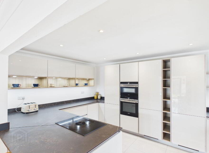 3 Parkview, Passage West, T12EKD4