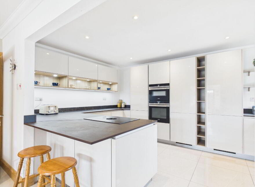 3 Parkview, Passage West, T12EKD4
